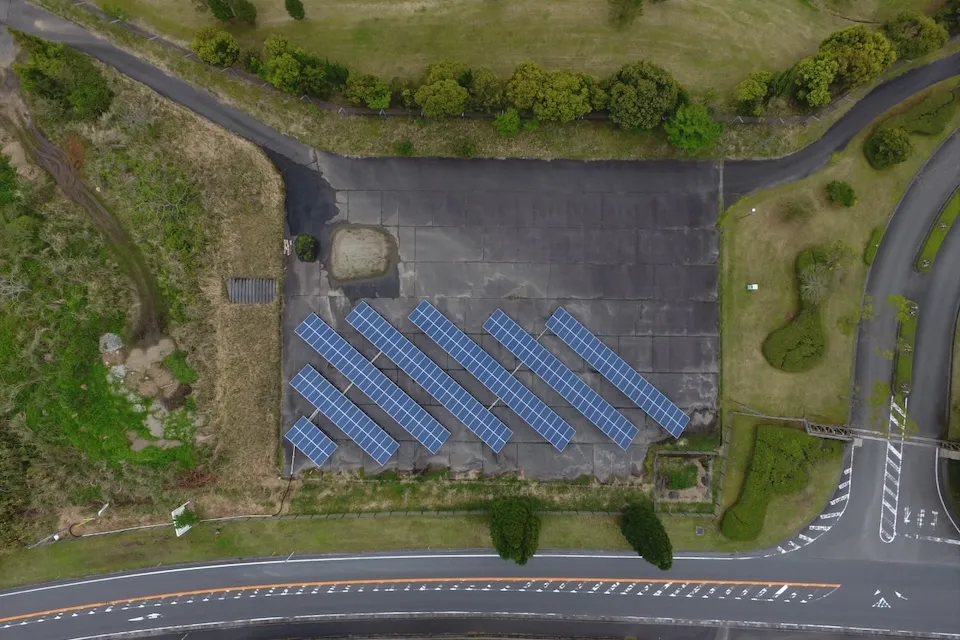 ソーラー発電所工事