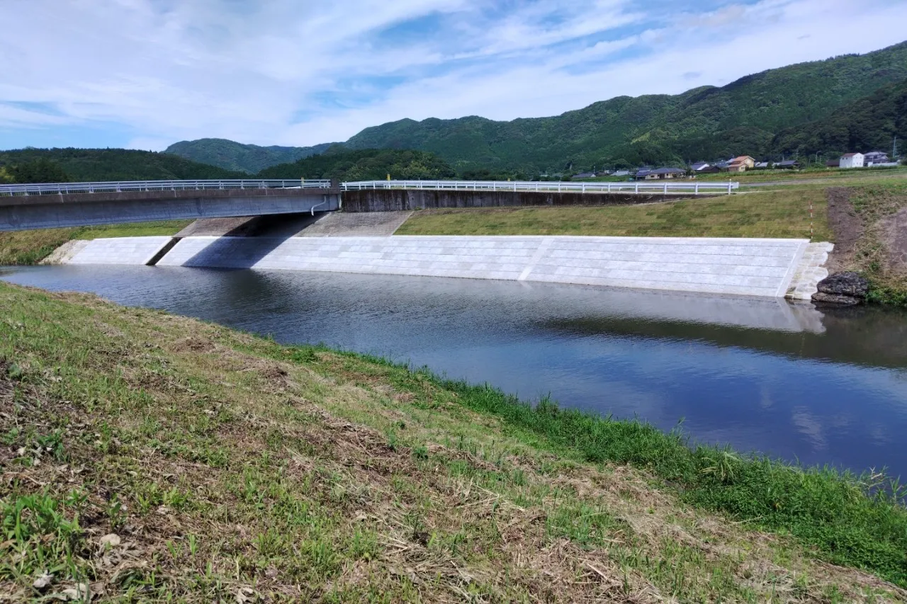 5災235号河川災害復旧工事