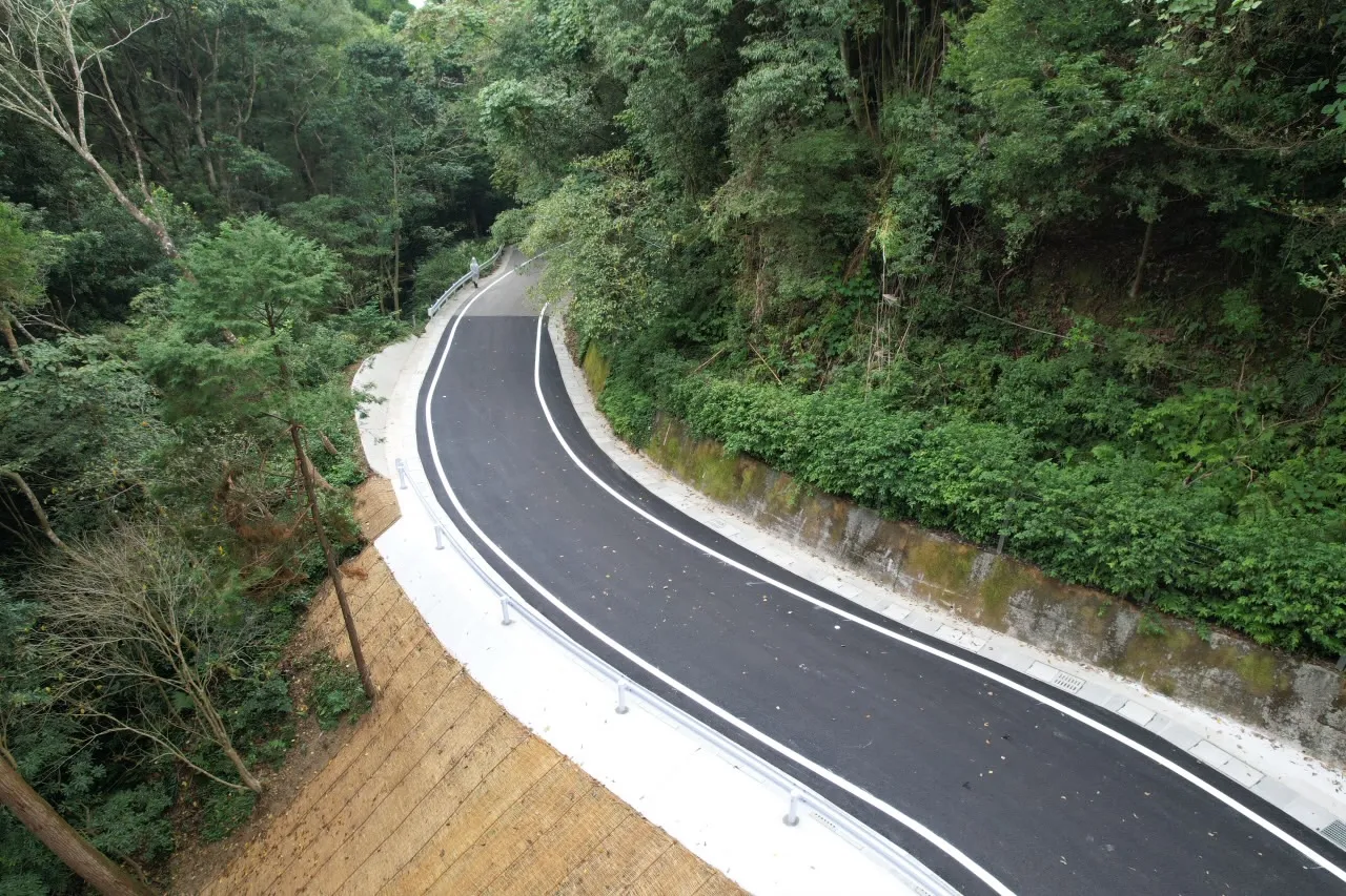 市道瀬世松崎線道路改良工事